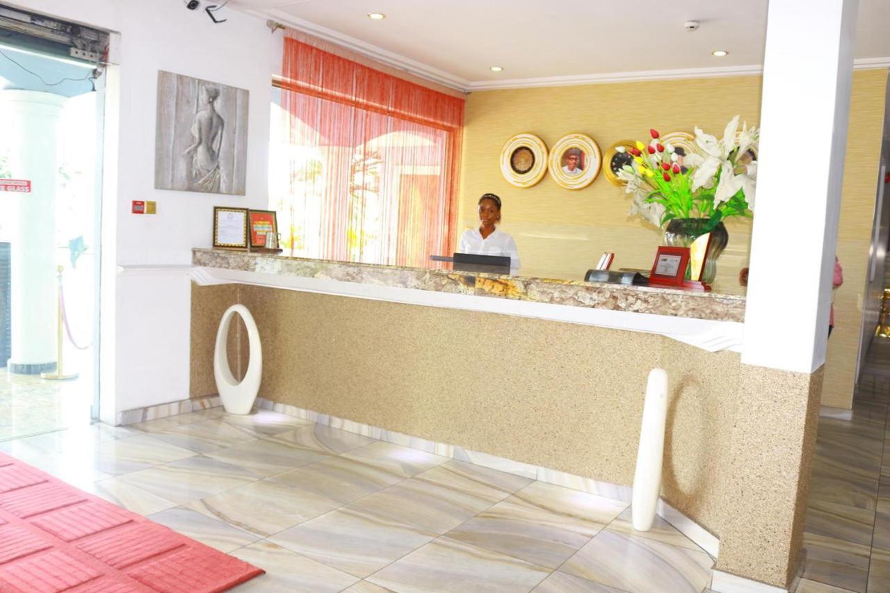 Bon Hotel Port Harcourt At La Kings Extérieur photo